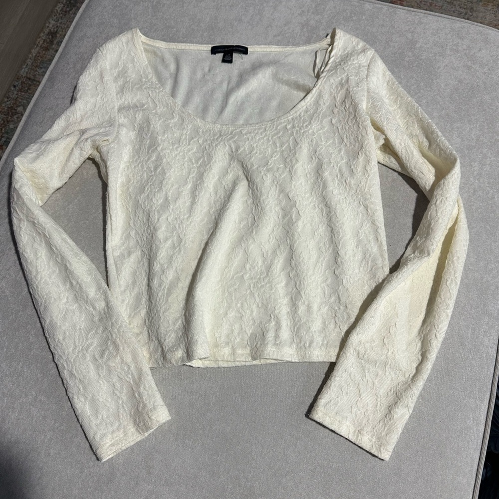 American eagle Elegant Cream Lace Long Sleeve Top - Picture 6 of 8